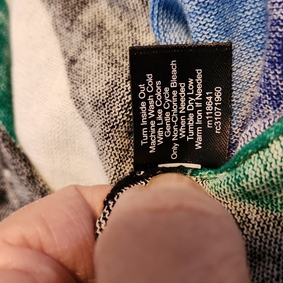 Lane Bryant NEW Acemtrical Hem Light Weight Long Sleeve Tunic 18/20 NWT W-547 - Picture 7 of 8